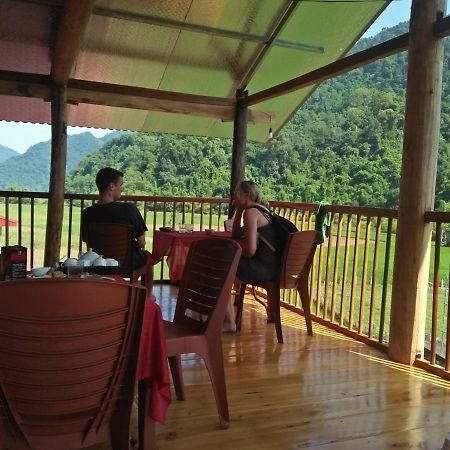 Tran Xuan Homestay Ba Be Village Bagian luar foto