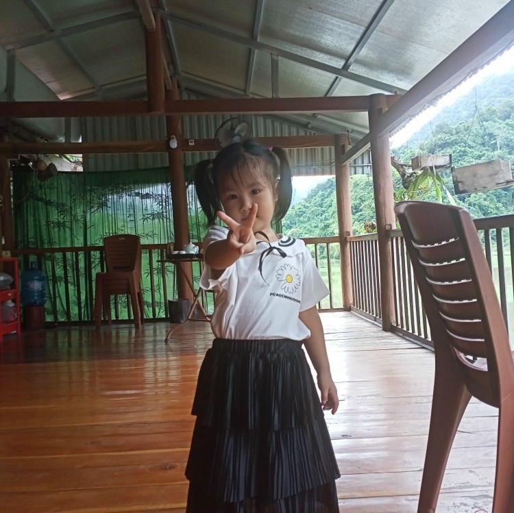 Tran Xuan Homestay Ba Be Village Bagian luar foto