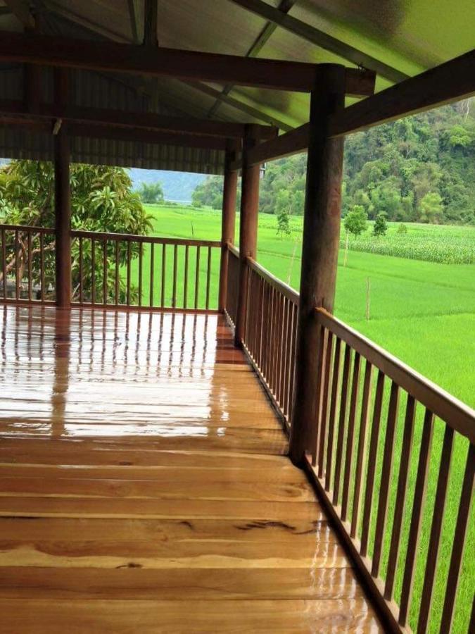 Tran Xuan Homestay Ba Be Village Bagian luar foto