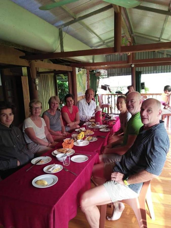 Tran Xuan Homestay Ba Be Village Bagian luar foto