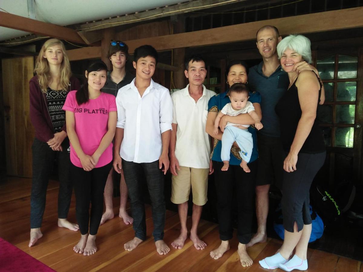 Tran Xuan Homestay Ba Be Village Bagian luar foto